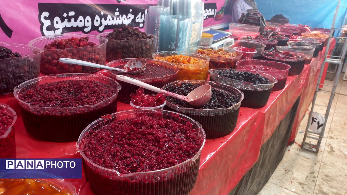 جشنواره بزرگ ویژه شب یلدا در قلب شهر بندرعباس