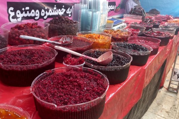 جشنواره بزرگ ویژه شب یلدا در قلب شهر بندرعباس