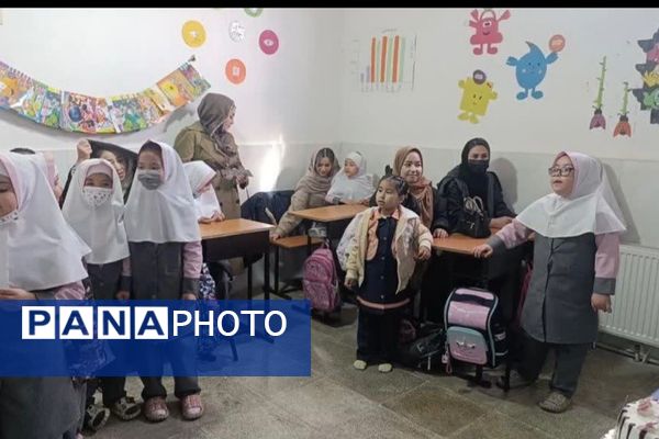 جشن میلاد حضرت فاطمه زهرا (س) در مدارس کهریزک 