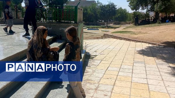 آیین سنتی «گل مالی» در روز عاشورا