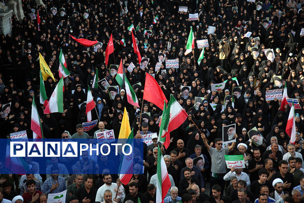 تشییع پیکرهای مطهر 8 شهید جنایات رژیم صهیونیستی در قم