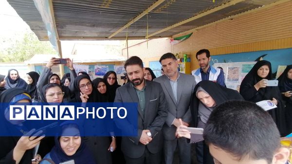 برنامه تجربه‌گردانی طرح مدرسه بدون پسماند در دبستان شهید رازدان ناحیه ۷ مشهد