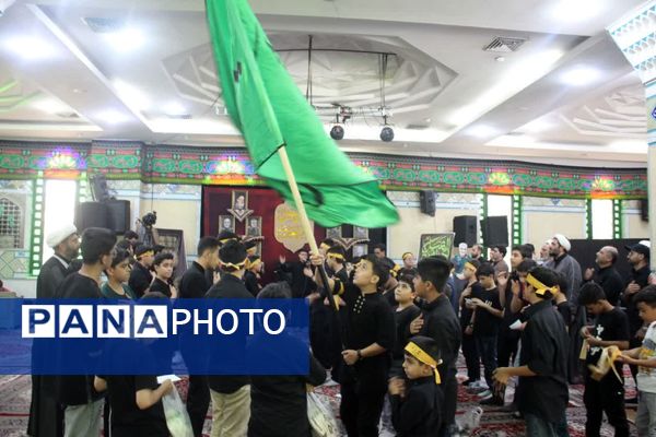 سوگواره احلی‌من‌العسل در شهرستان سمنان 