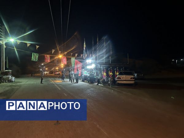 اربعین نماد مقاومت و همبستگی ملت ایران است 