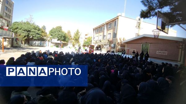 جلسه آموزش  پیشگیری از آسیب‌های اجتماعی در نیشابور