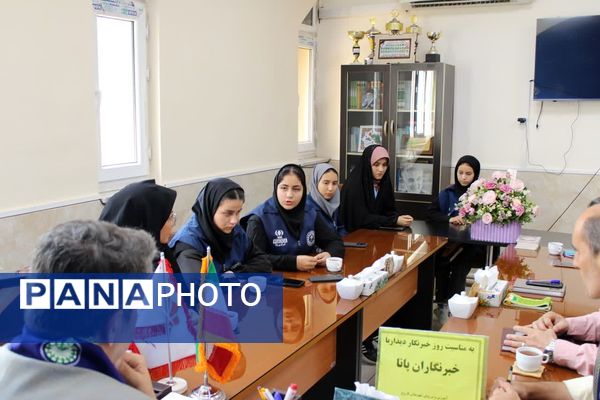 تقدیر مدیر آموزش و پرورش فاروج از خبرنگاران پانا