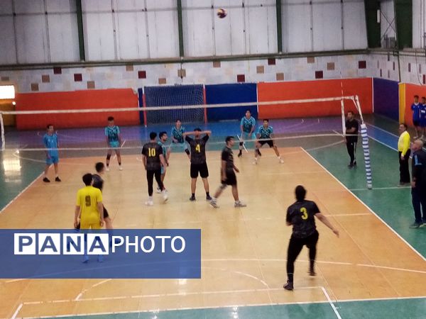 فینال فوتبال مدارس متوسطه ناحیه 3 مشهد