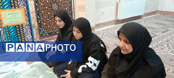 برگزاری سه‌شنبه‌های مهدوی با حضور هیئت‌های مذهبی دانش‌آموزی در دبیرستان فرزانگان استعداد درخشان ملارد