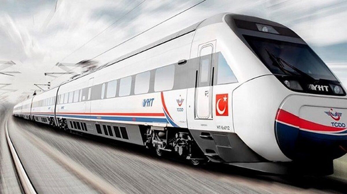 مسافران ایرانی با قطار پُرسرعت به آنکارا می‌روند 