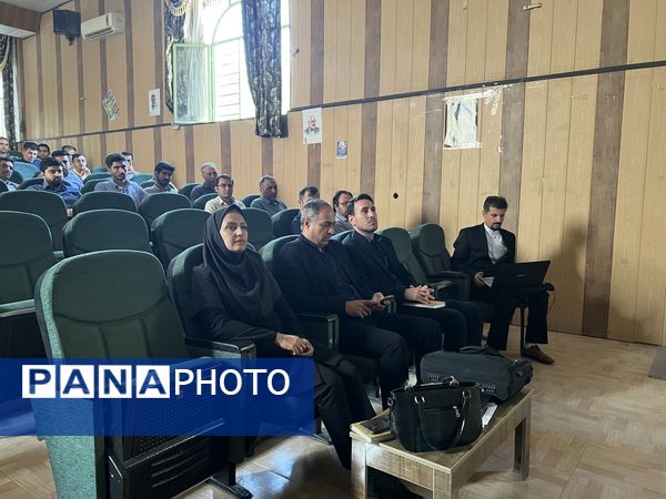 برگزاری طرح سفر یادگیری ویژه معلمان شهرستان مانه و سملقان 