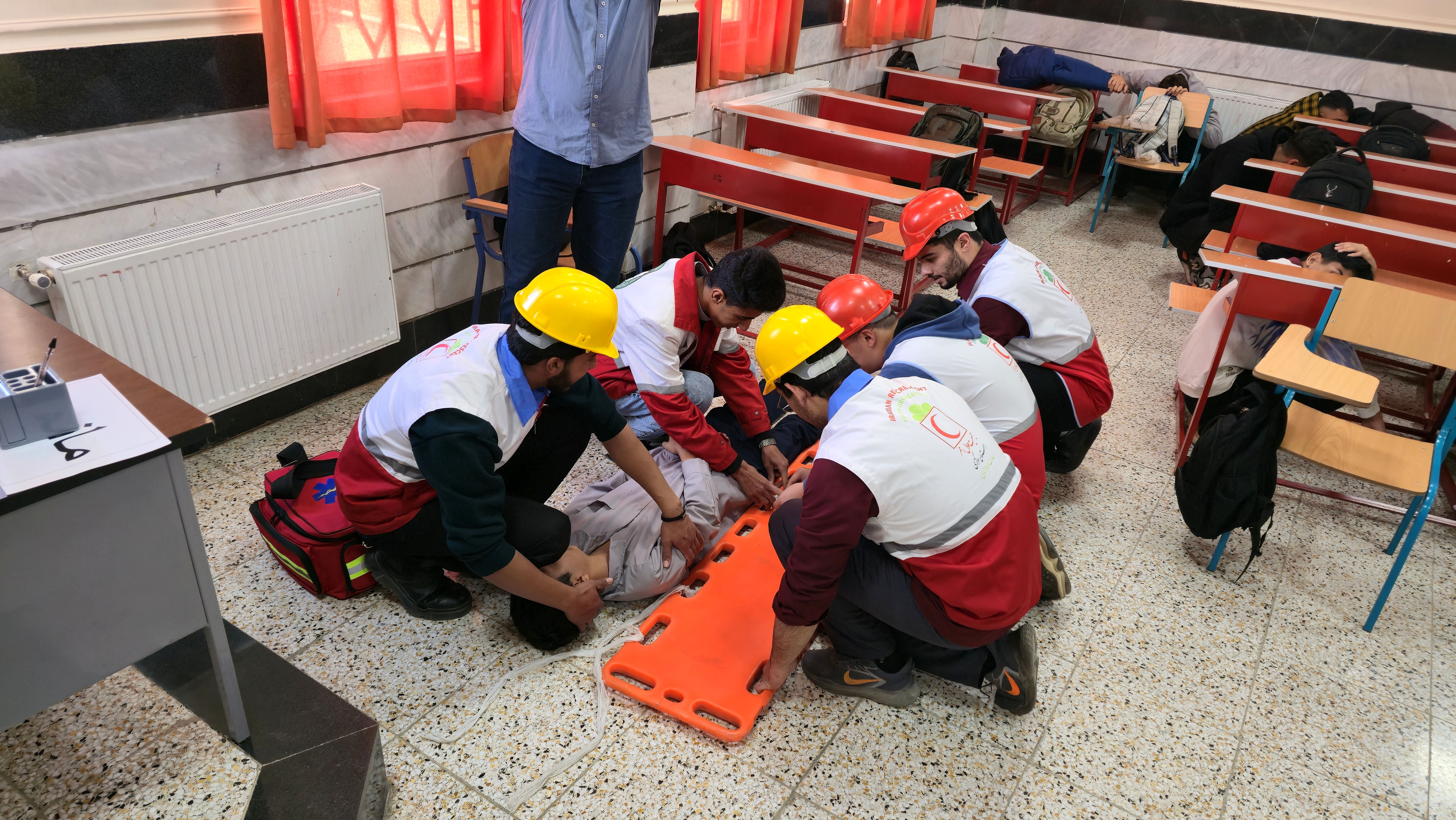 بیست‌وهفتمین مانور زلزله و ایمنی در مدارس شهرستان محلات 