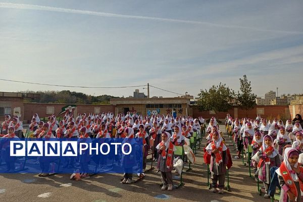 همایش «وطن یار» سازمان دانش آموزی؛ ترویج فرهنگ ایثار و وطن دوستی