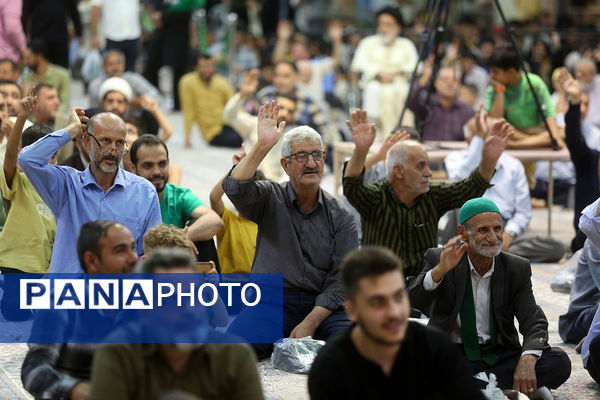 مراسم گل آرایی حرم حضرت معصومه(س) و جشن سالروز ورود ایشان به قم