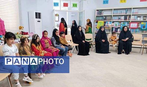 افتتاح نمایشگاه «ماهی پرنده» در مرکز کانون جاسک به مناسبت هفته دولت