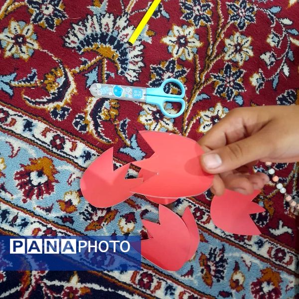 مراسم استقبال از شهید گمنام در روستای سرزه 