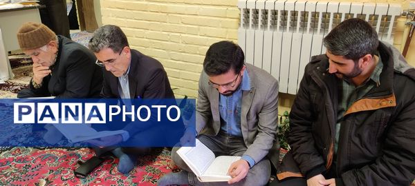 محفل انس با قرآن کریم در دبیرستان دخترانه شهدای زیارت 