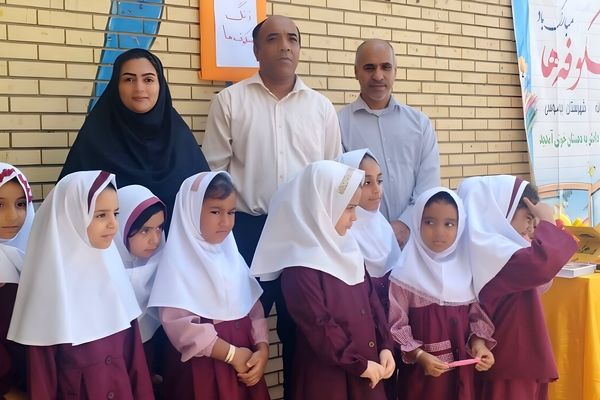 بازگشایی مدارس بوموسی با شور دانش‌آموزان و جشن شکوفایی