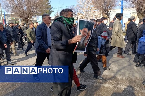 راهپیمایی باشکوه ۲۲ بهمن در اسلام آباد غرب