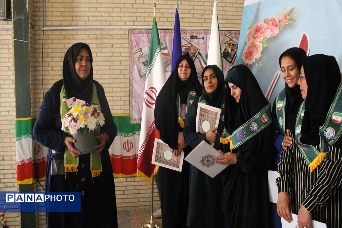 جشن سپاس مربی در کرمان