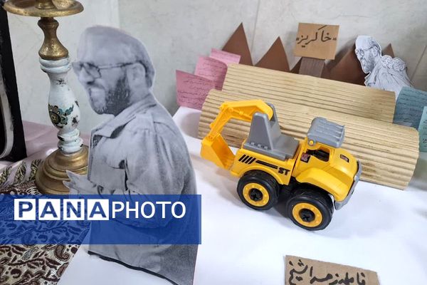 برپایی نمایشگاه هنرهای دست‌ساز در مدرسه فرهنگ قرچک