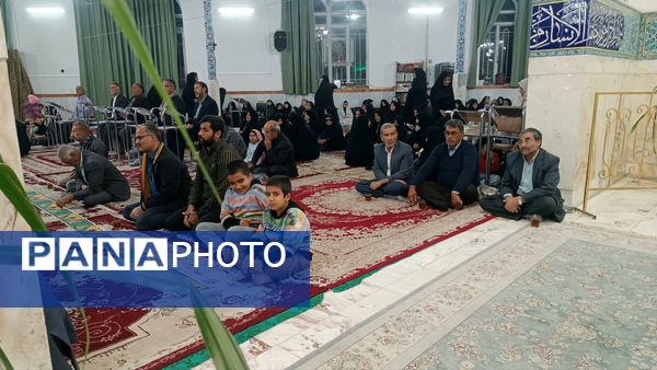 تشییع پیکر شهید گمنام در شهرستان کاشمر 