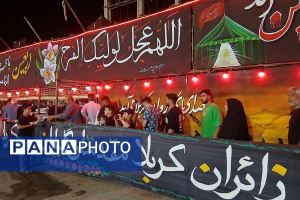 برپایی موکب "عشاق الحسین(ع) " سازمان دانش‌آموزی شهرستانهای تهران در مسیر زائران اربعین