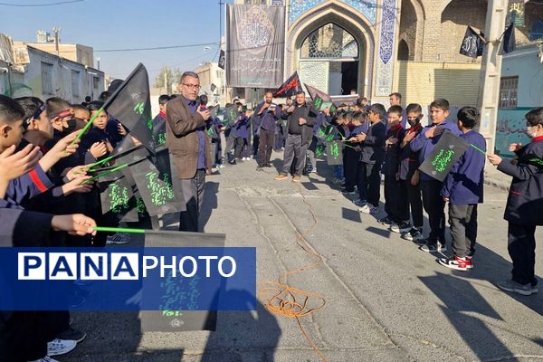 آیین عزاداری نو گلان فاطمی؛ از مسیر مدرسه میثاق تا مسجد امام حسن مجتبی (ع) فشافویه