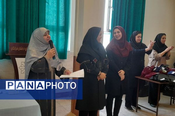 روز خاطره‌انگیز با برگزاری جشن سمپاد در دبیرستان استعدادهای درخشان فرزانگان ملارد