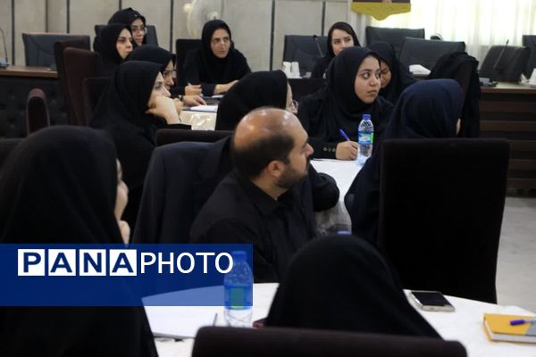  برگزاری دوره توانمندسازی نیروی انسانی «توانا» در استان یزد