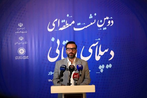 دیپلماسی درست، کلید بهره‌برداری از فرصت‌های تجاری اوراسیا