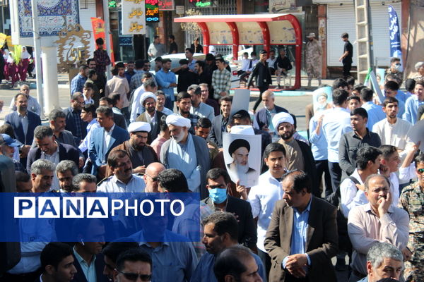 راهپیمایی روز دانش‌آموز در شهرستان بم