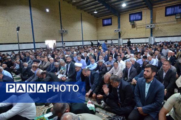 اقامه آخرین نماز جمعه ماه مبارک رمضان با حضور چشمگیر مردم گچساران