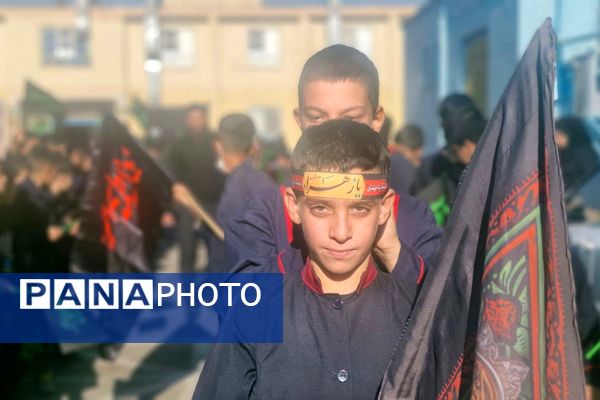 آیین عزاداری نو گلان فاطمی؛ از مسیر مدرسه میثاق تا مسجد امام حسن مجتبی (ع) فشافویه