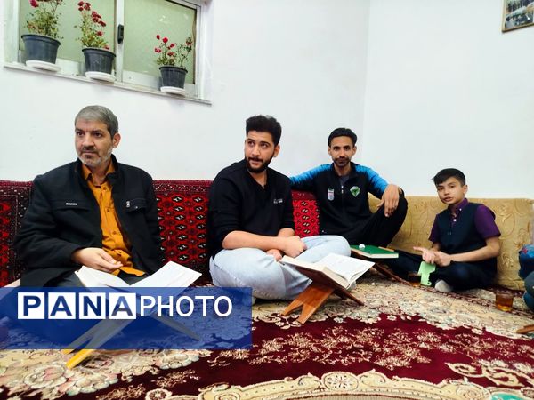 اختتامیه محفل انس با قرآن کریم انجمن قرآنی و هیئت محبان المهدی شهرستان کاشمر 