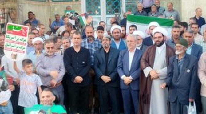 جشن و شادی مردم قروه در پی پیروزی جمهوری اسلامی ایران علیه اسرائیل