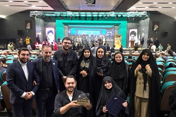 پانا تا قله‌ی رسانه‌ای کشور