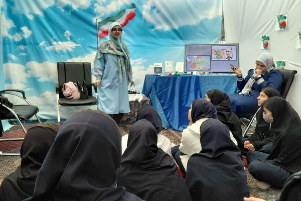 اردوی عملی آمادگی دفاعی دانش آموزان صالحین 