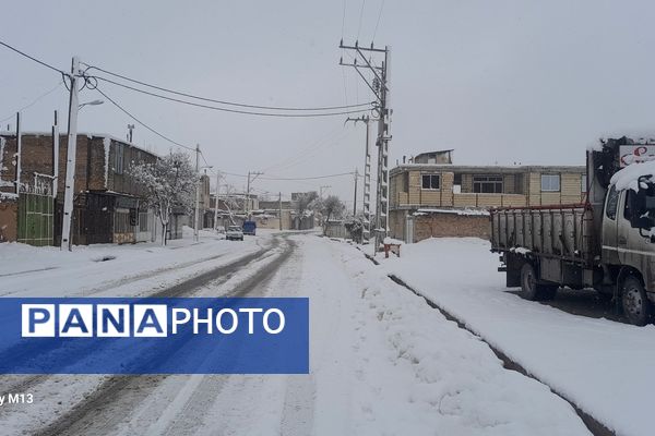 عروس فصل‌ها باری دیگر مهمان شهرستان بن