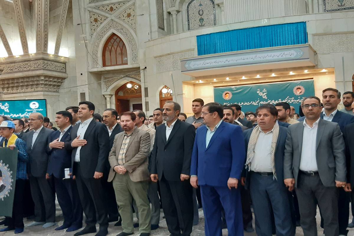 هفته معلم فرصتی مغتنم برای بازنگری در ارزشها و آرمانهای امام خمینی (ره) است