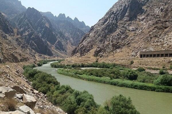 تسریع در پروژه انتقال آب رود ارس به تبریز