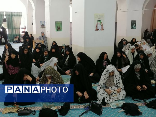 نماز جمعه در مسجد جامع شهرستان خلیل‌آباد