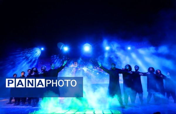 نمایش بزرگ بومی میدانی «سرزمین خورشید» در خراسان شمالی 