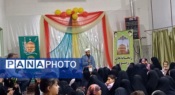 جشن ولادت امام رضا(ع) در مسجد ابوالفضل شهر حبیب آباد 