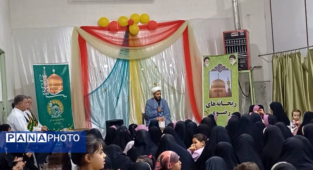 جشن ولادت امام رضا(ع) در مسجد ابوالفضل شهر حبیب آباد