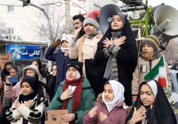 اجرای سرود نسل آرمانی ۲ در مراسم راهپیمایی ۲۲بهمن آشخانه