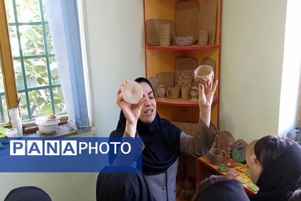 بازدید دانش‌آموزان از کانون پرورش فکری کودکان و نوجوانان