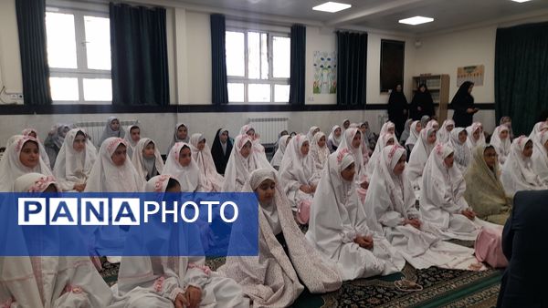 برگزاری اولین روز از دوشنبه های نماز در ناحیه۷ مشهد