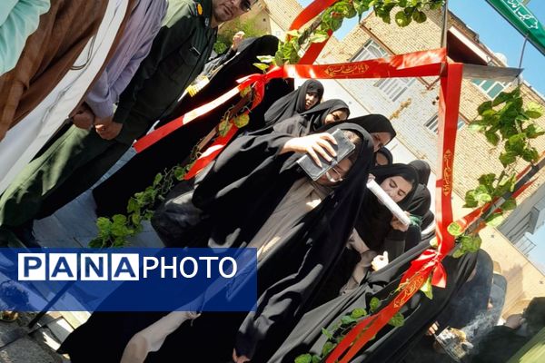 اعزام کاروان زیارتی راهیان نور لردگان 