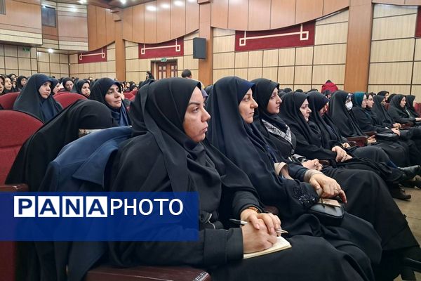 گردهمایی توجیهی «افق نو در تربیت» با تمرکز بر طرح ایرانمون