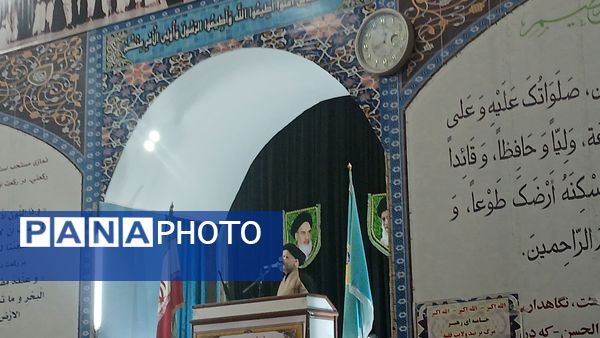 نماز جمعه سدی محکم در برابر دشمن
